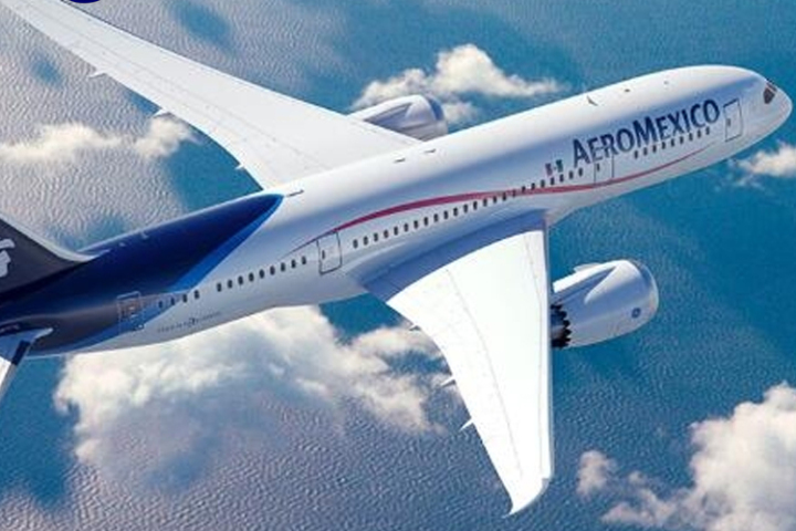 What are the reasons for delays and delays in international air freight?
