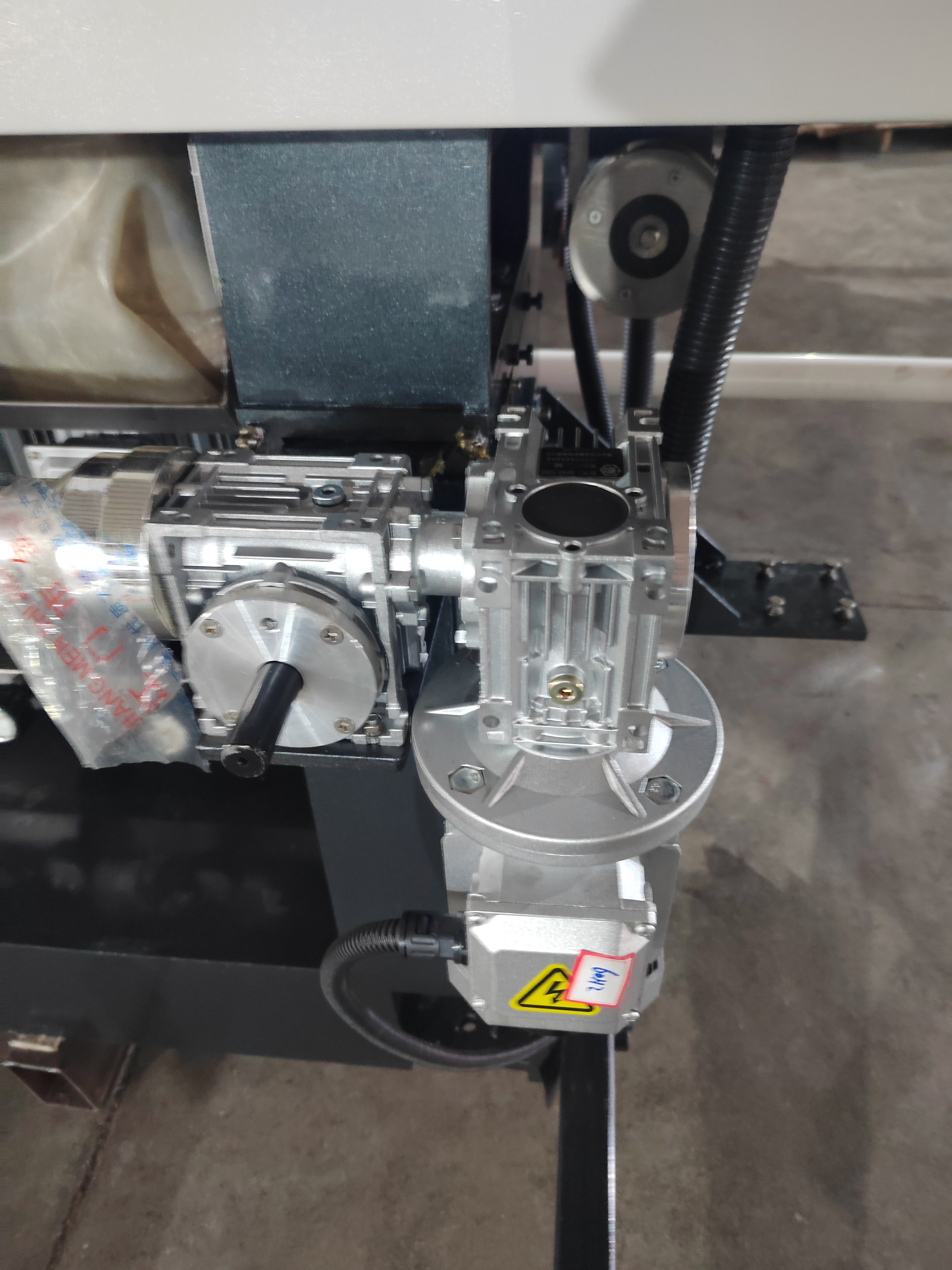 Glass Flat edging and variable angle changing machine Glass Flat edging and variable angle changing machine