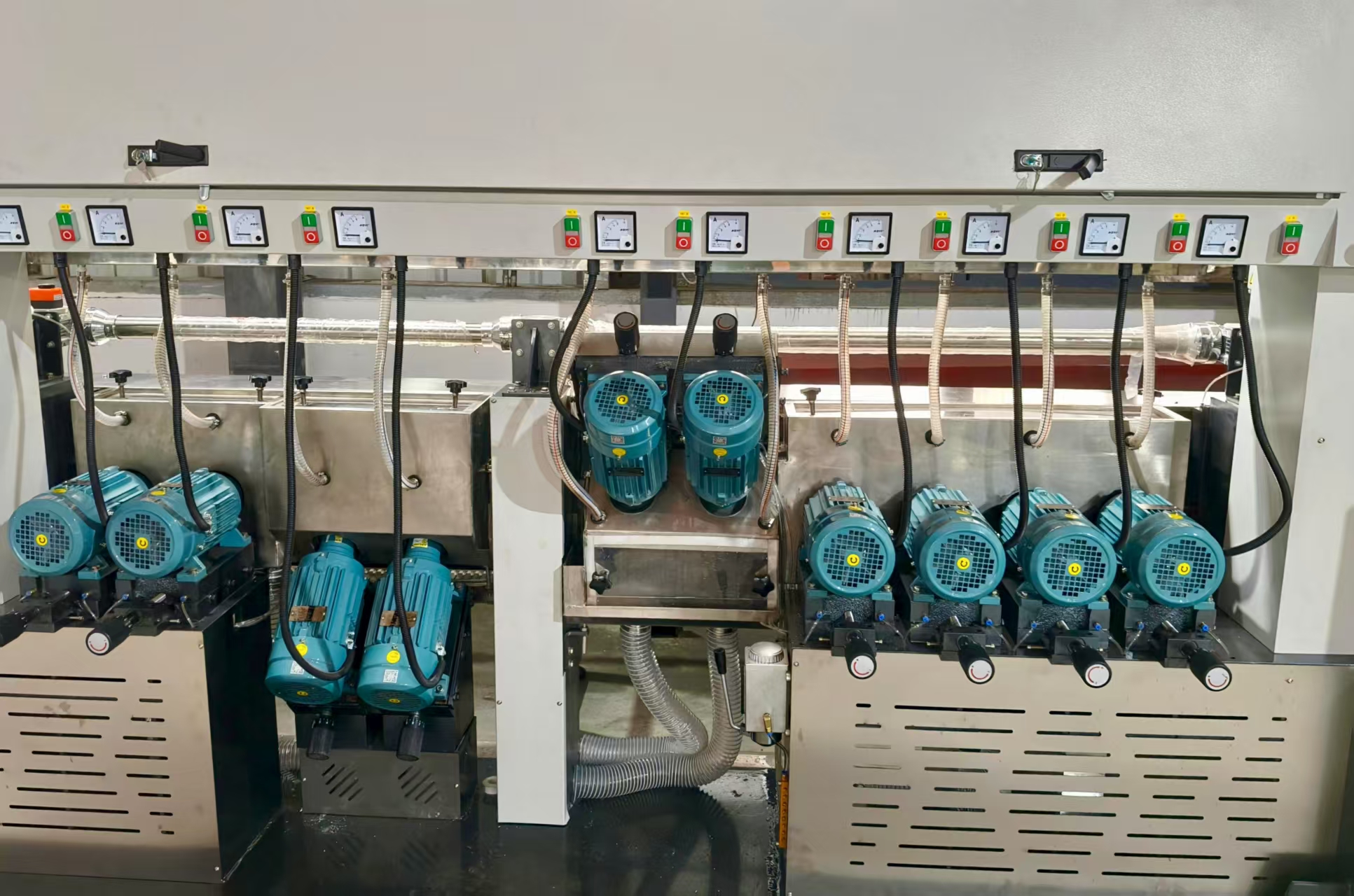 horizontal straight line edging machine