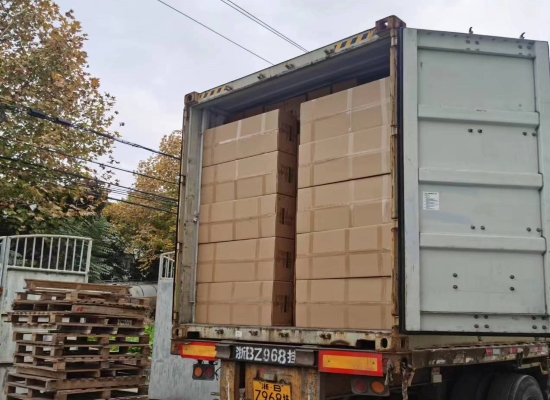 The bathroom cabinet shipment for Indonesia customer