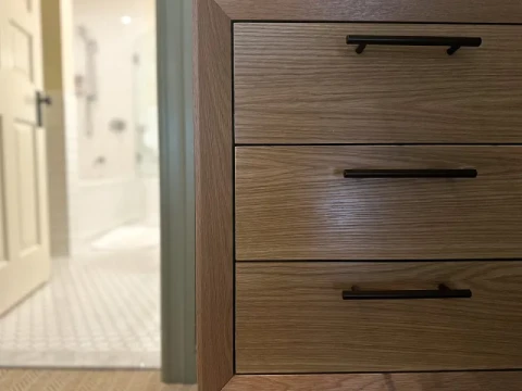 Bathroom Cabinet Materials Compared: Which One Suits Your Needs Best?