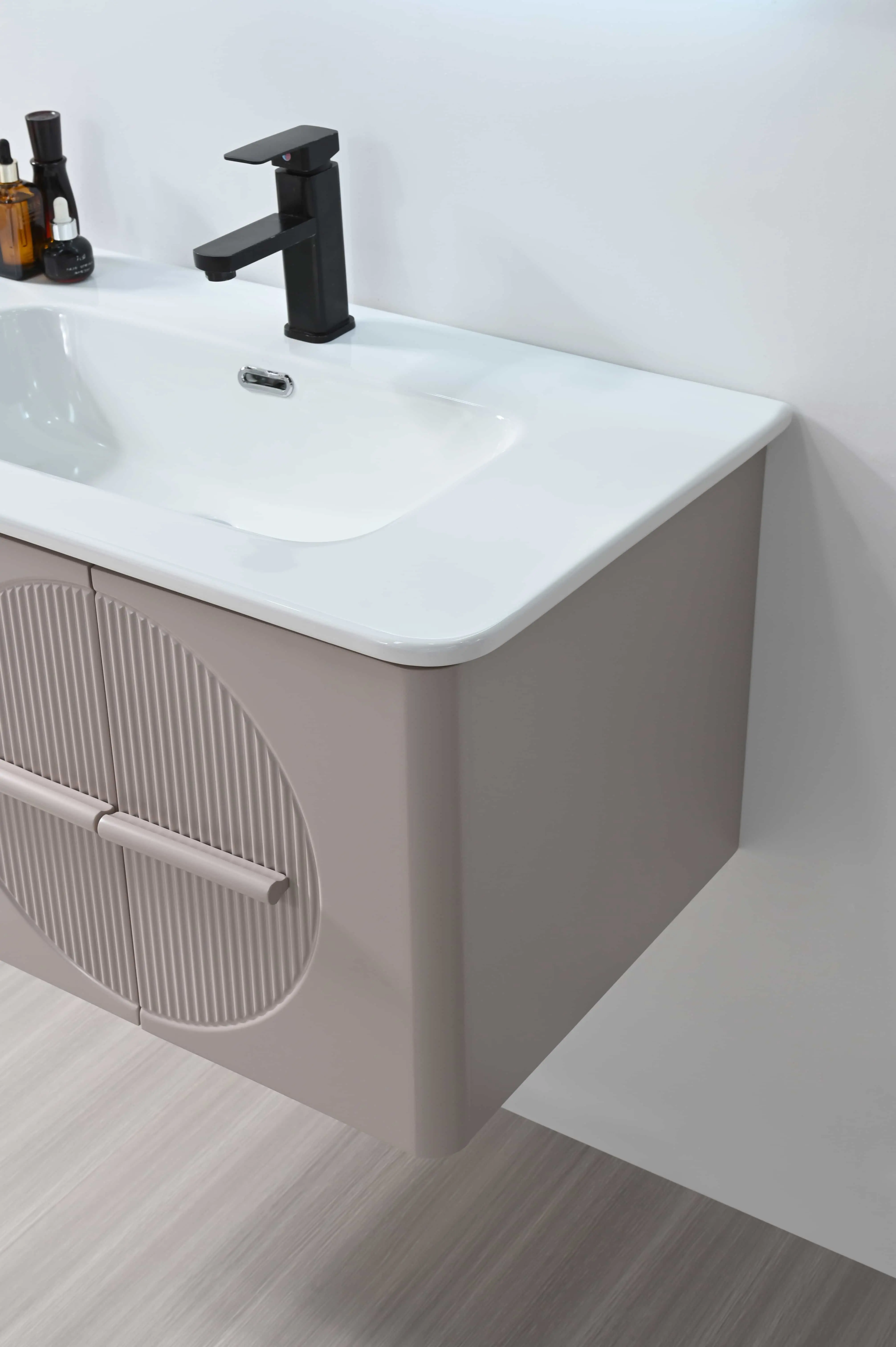 Acquista Mobiletto da bagno in PVC di alta qualità con specchio LED e funzione antiappannamento,Mobiletto da bagno in PVC di alta qualità con specchio LED e funzione antiappannamento prezzi,Mobiletto da bagno in PVC di alta qualità con specchio LED e funzione antiappannamento marche,Mobiletto da bagno in PVC di alta qualità con specchio LED e funzione antiappannamento Produttori,Mobiletto da bagno in PVC di alta qualità con specchio LED e funzione antiappannamento Citazioni,Mobiletto da bagno in PVC di alta qualità con specchio LED e funzione antiappannamento  l'azienda,