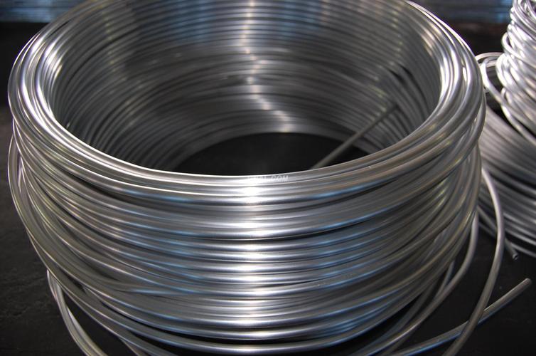 Producción de alambre de zinc y aluminio No.1