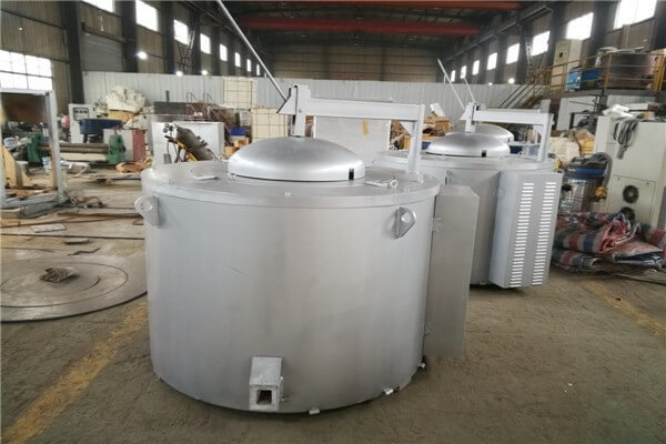 How to treat waste materials and exhaust gases in Aluminum melting furnace to reduce environmental impact?