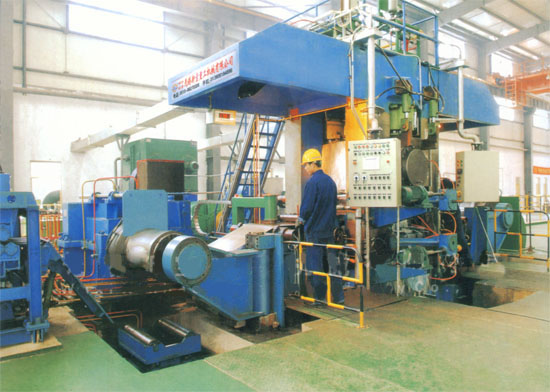 Copper bar horizontal continuous casting machine