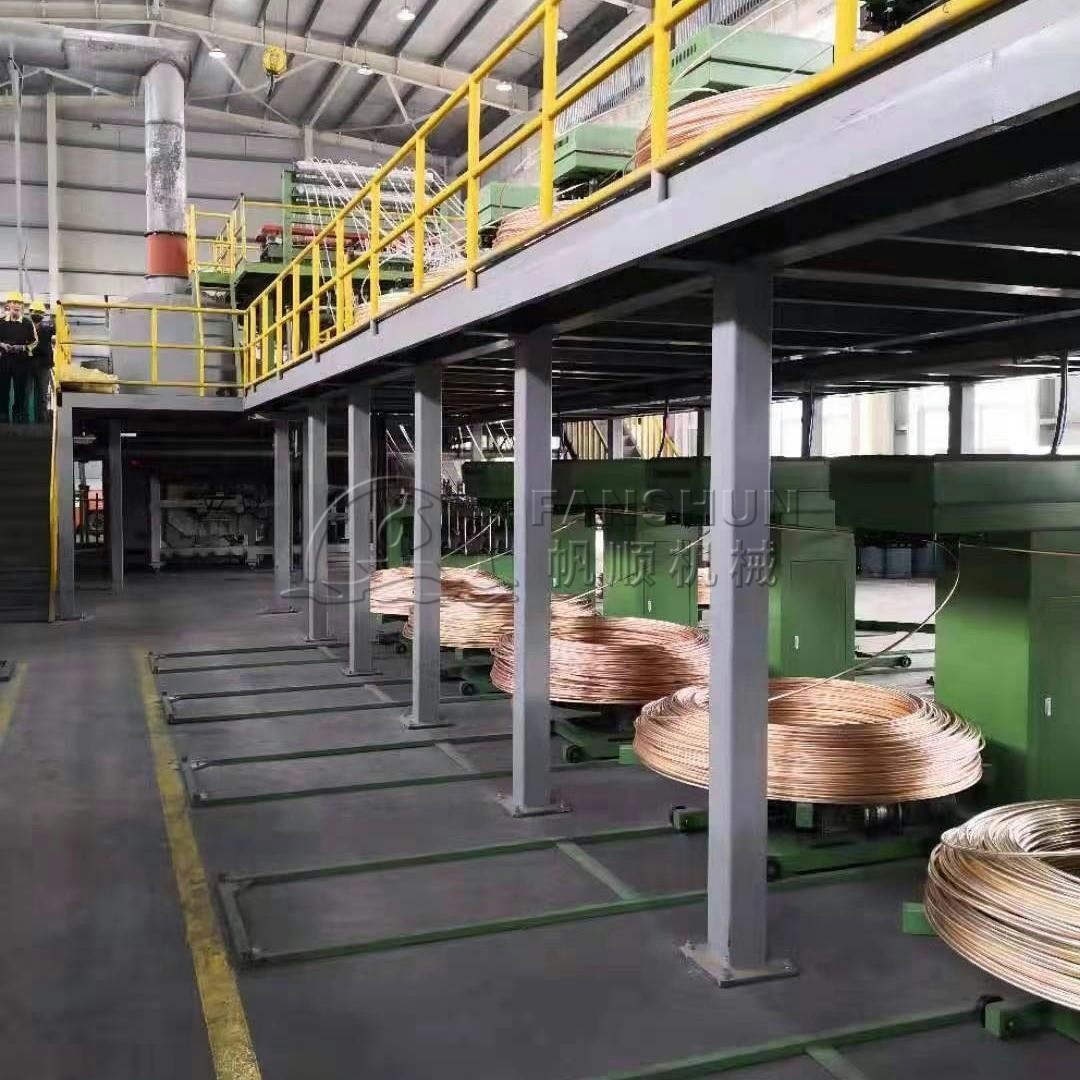 Copper tube straightening machine
