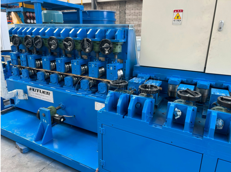 Multi-size hex bar adaptive straightening