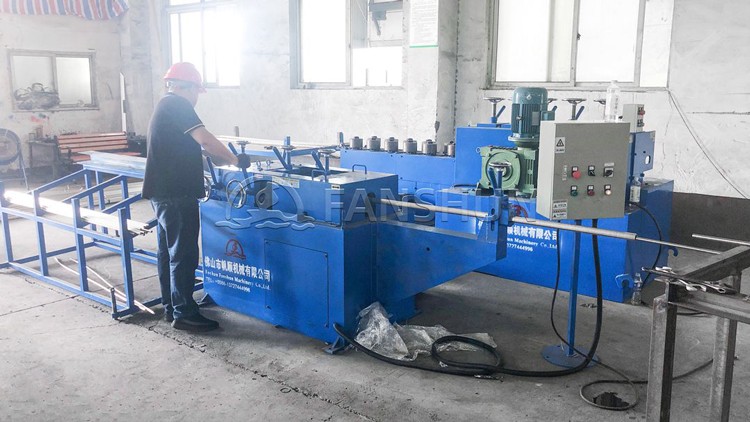 Automatic Straightening Machine
