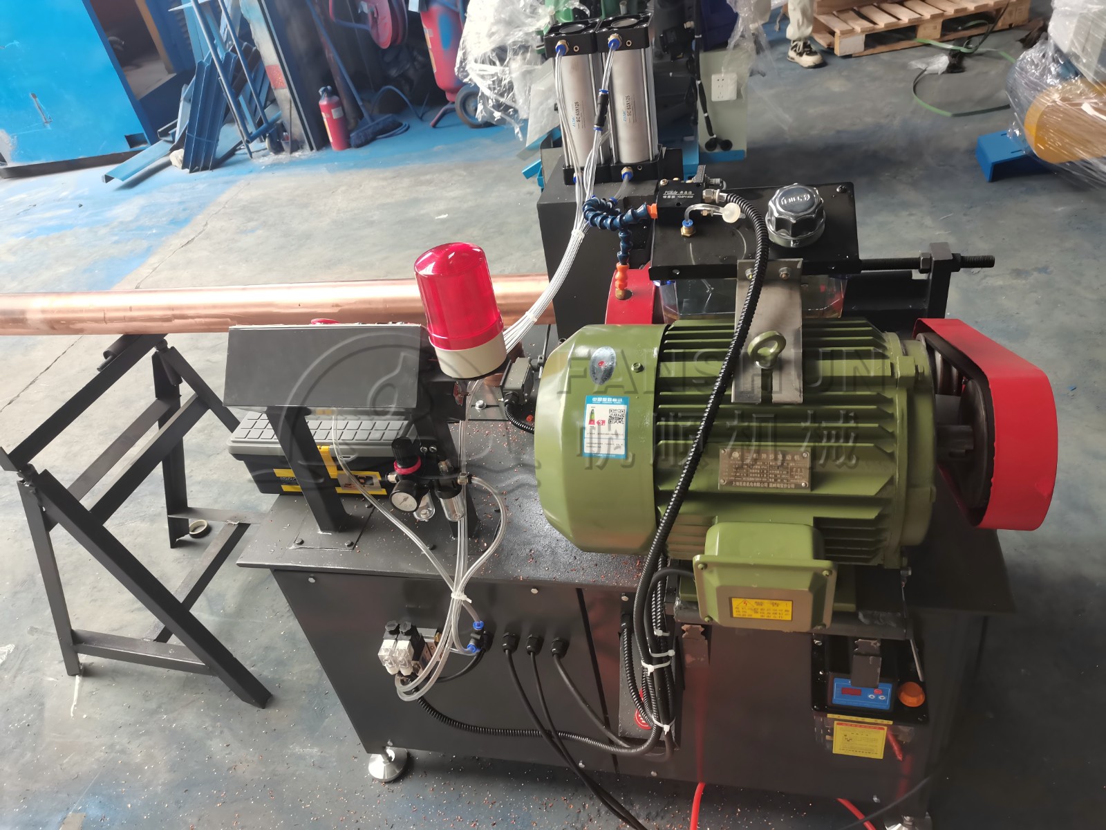 automatic cutting machine