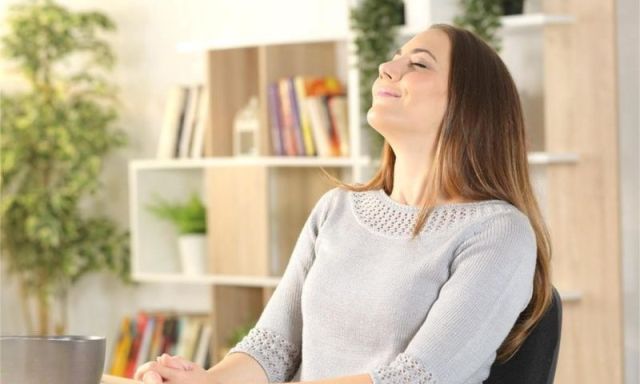 Kemudahan apa yang diberikan oleh keunggulan unik botol oksigen portabel kepada manusia?