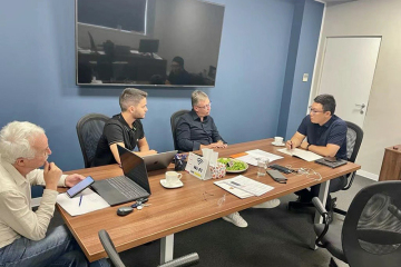 American Customers Visited Factory And Placed An Order For Diving Bottles