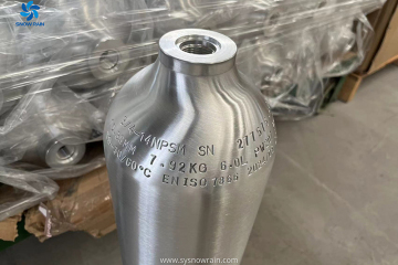 Qual é o equipamento que permite que um mergulhador respire confortavelmente de um tanque?