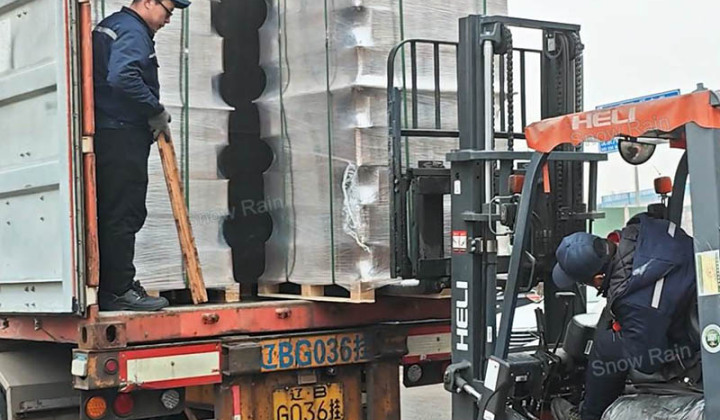 Snowrain fournit 4 conteneurs de bouteilles de CO₂ à des brasseries européennes