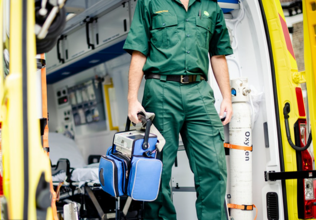 oxygen cylinder