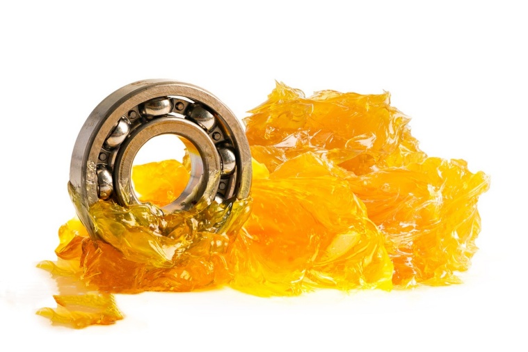 Hem yağlama yağlarında hem de yağlama greslerinde kullanılabilen katkı maddeleri