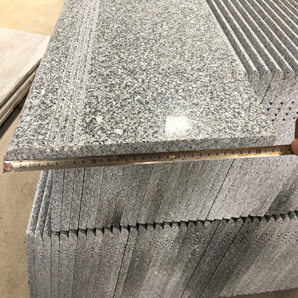 G603 Silver Grey Granite anti Slip Stairs