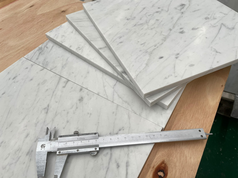 Top Quality Carrara White Tiles