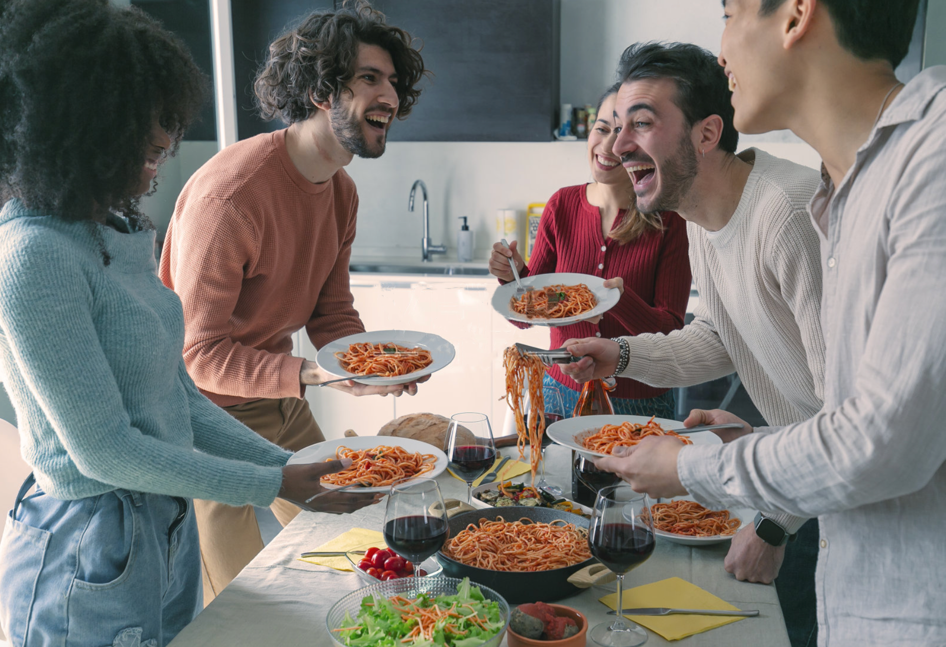 Confluența culturilor chineze și italiene în producția și vânzările de mașini de ambalare a tăițeilor