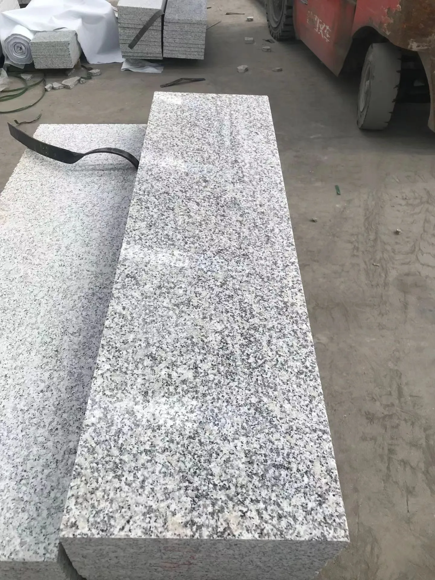 Nouvelle dalle de granit gris Bianco Sardo G602