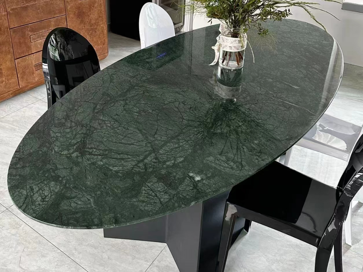 Verde Luana marmeren plaat en tafel
