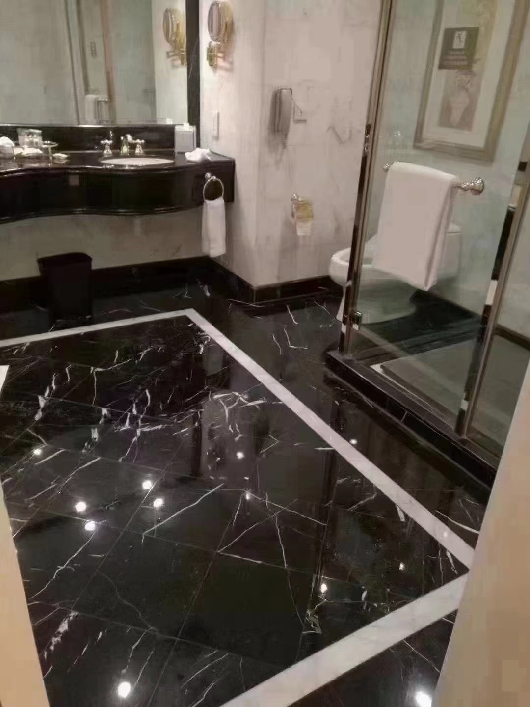 Nero Marquina marmeren plaat en tegel