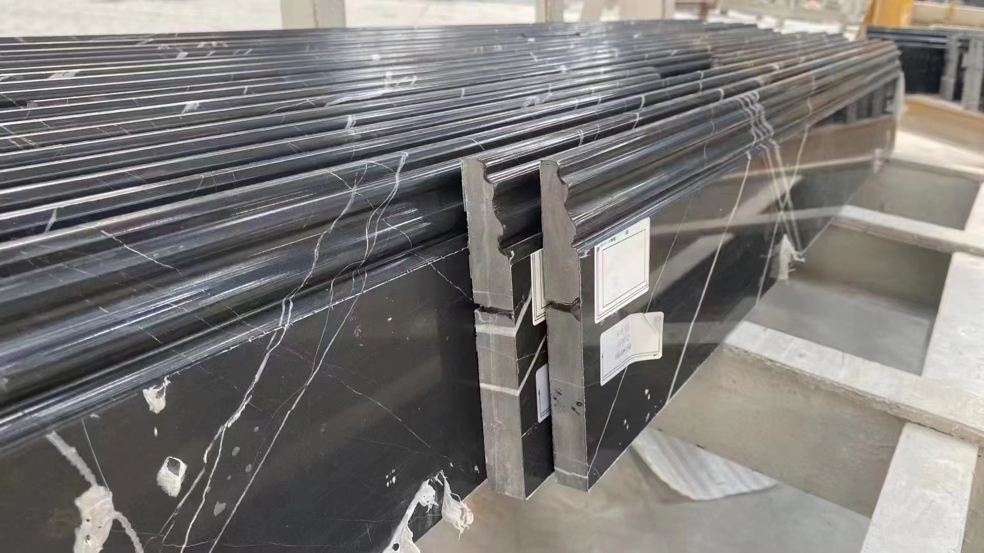 Nero Marquina marmeren plaat en tegel