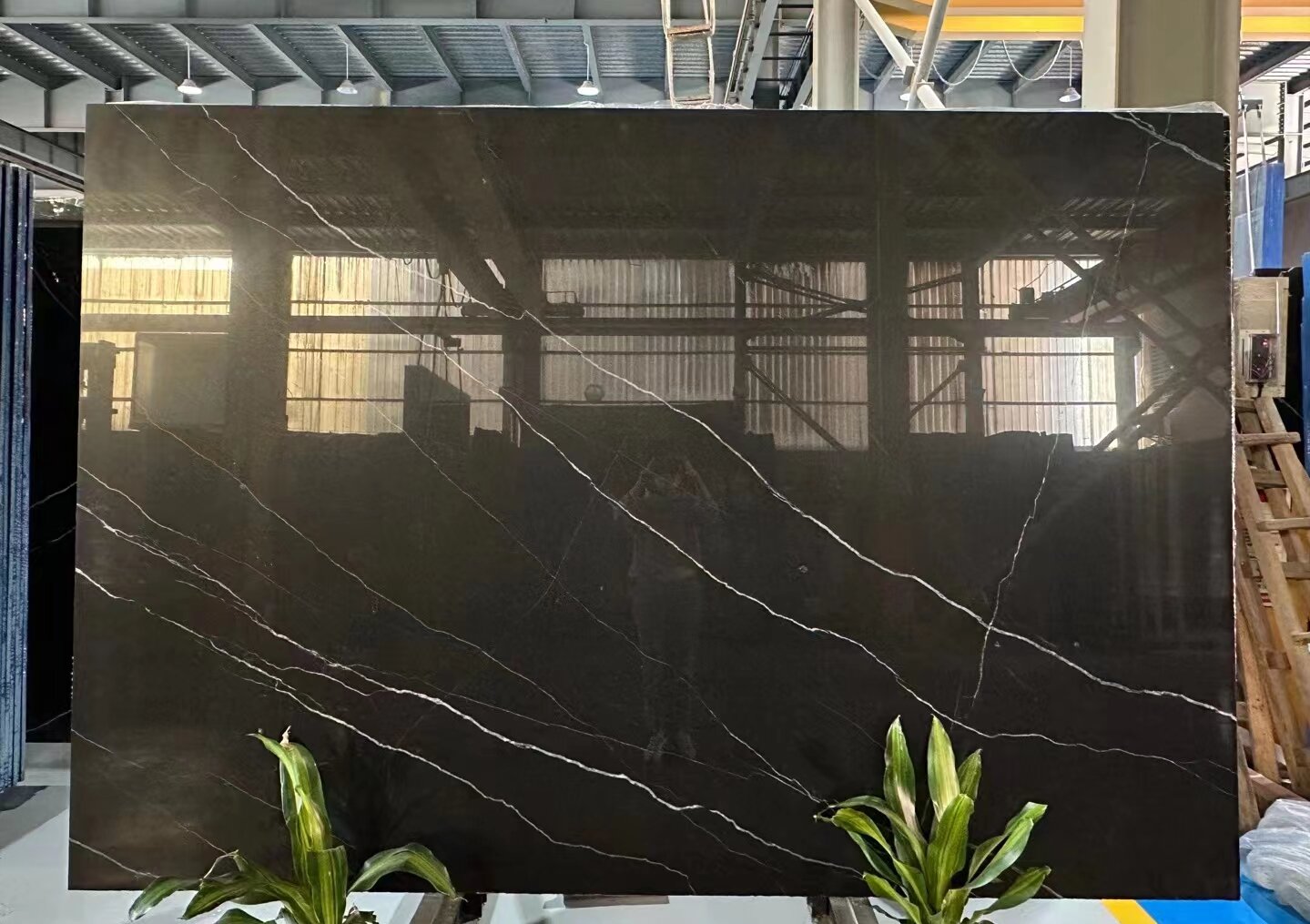 nero marquina marble