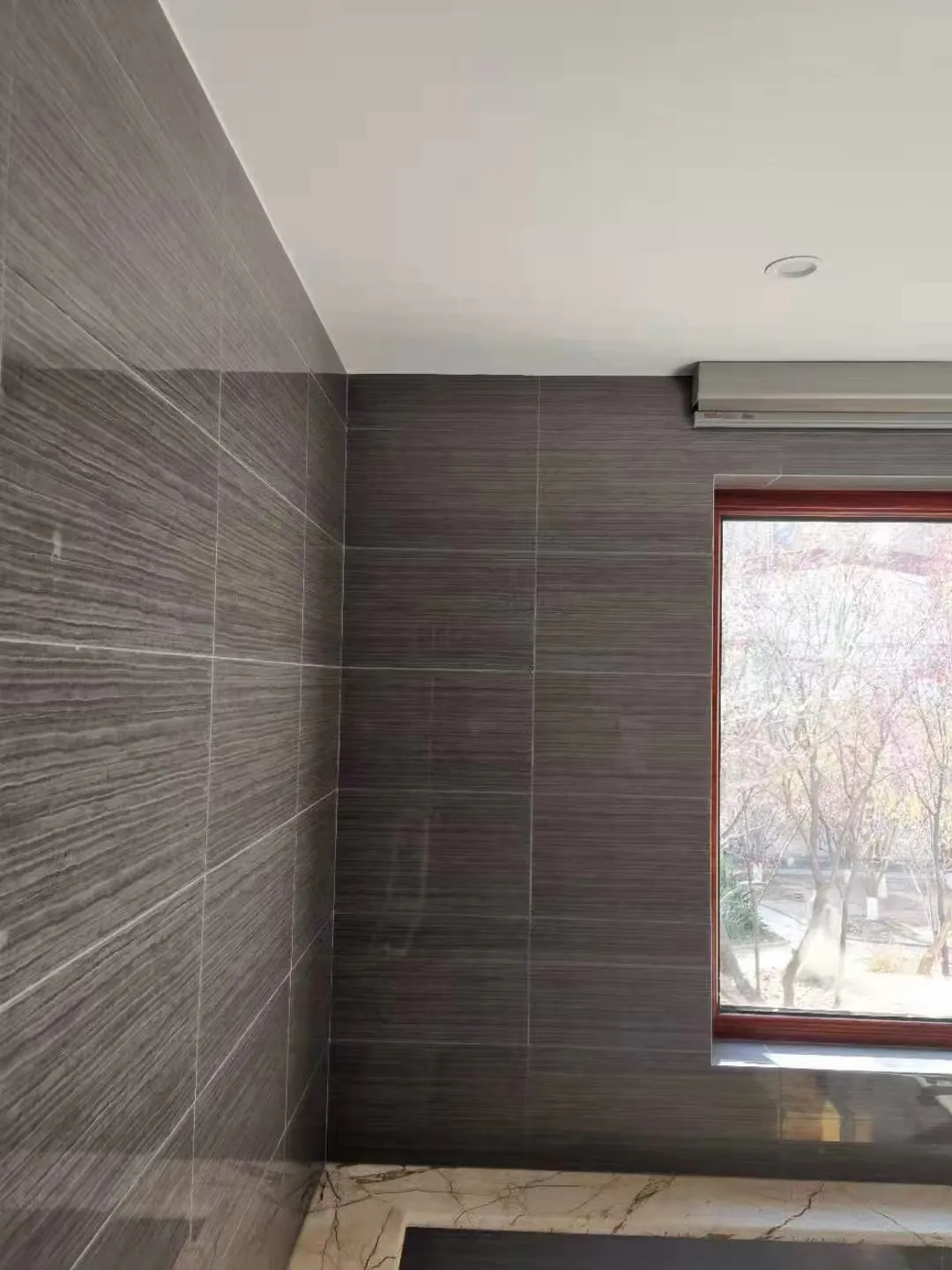 Wooden Black Marble Slab At Tile
