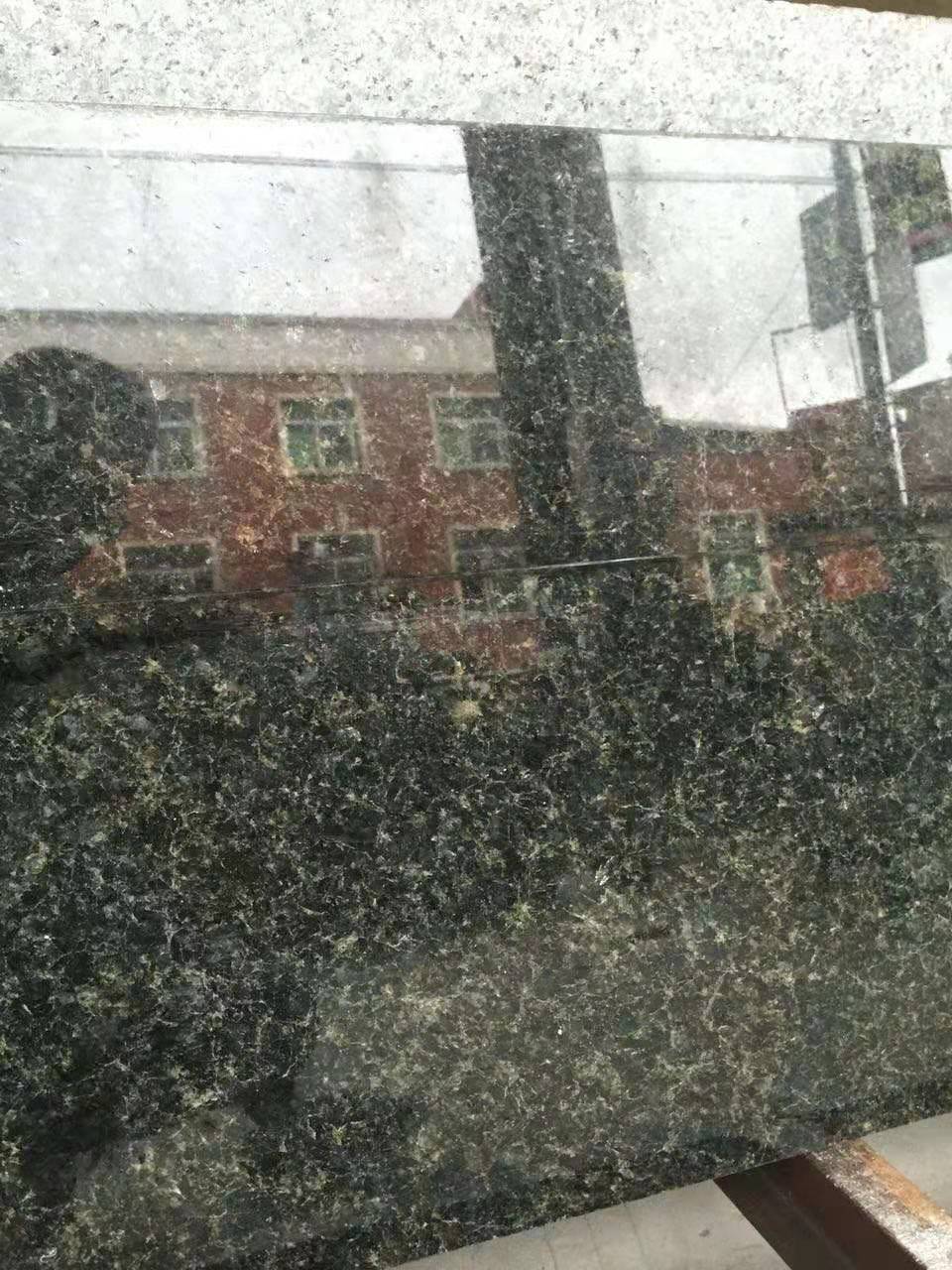 Verde Ubatuba granieten plaat