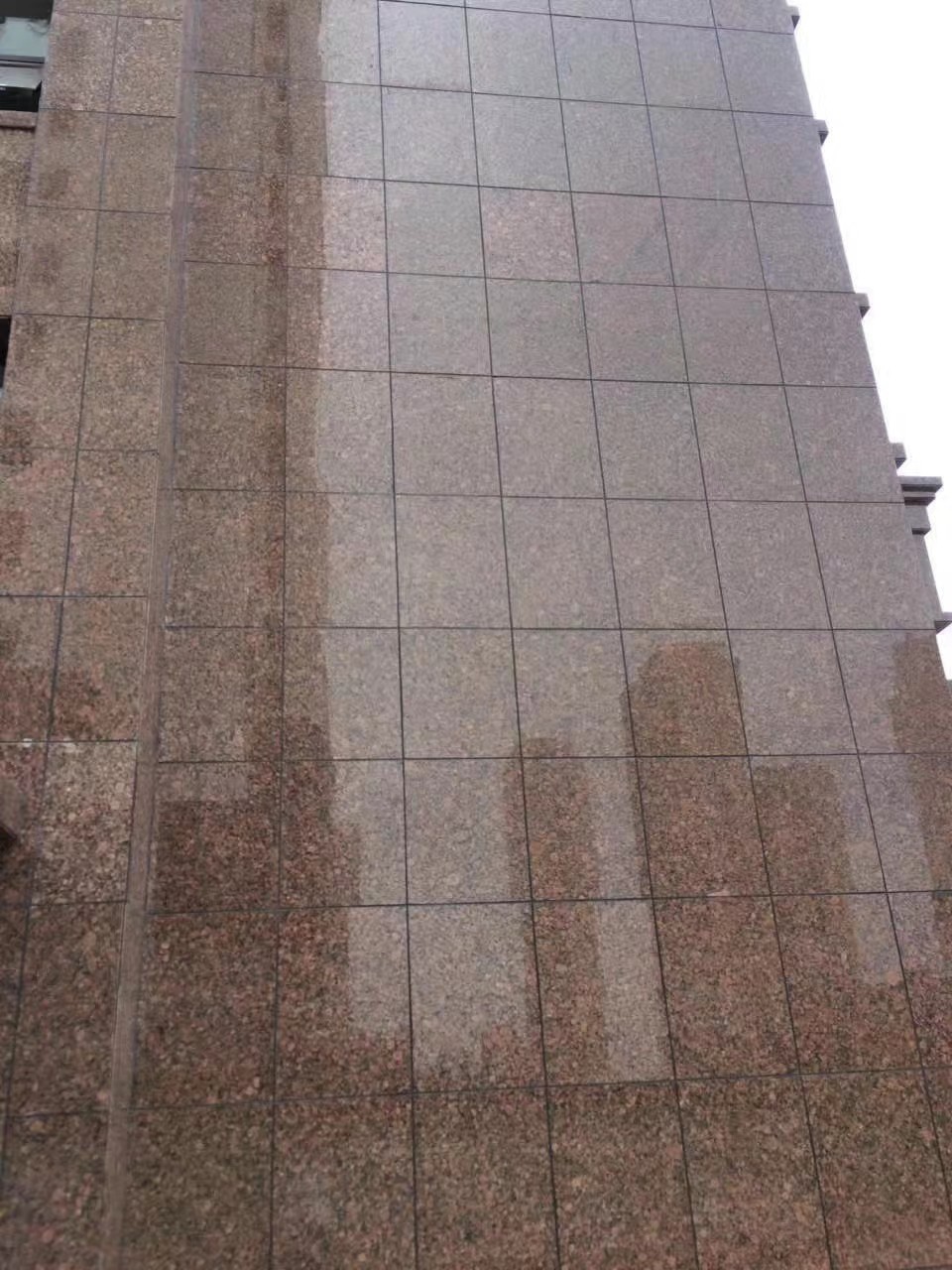 tan brown granite tile