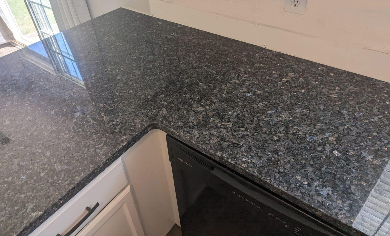 Blue Pearl granieten plaat aanrecht