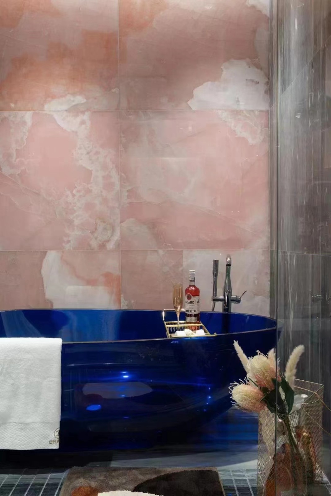 pink onyx marble