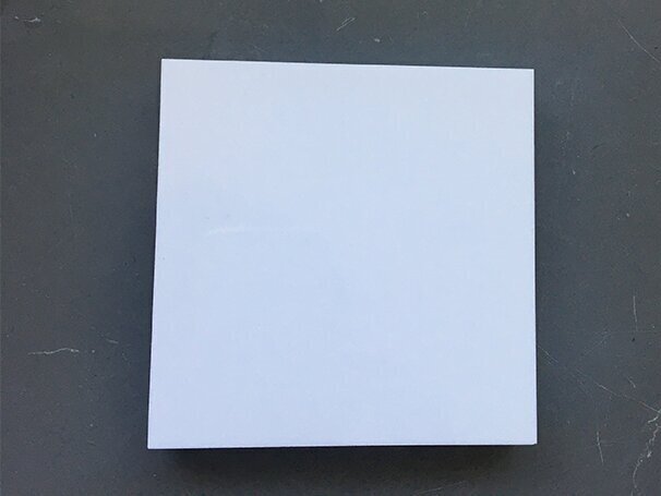 white artificial onyx
