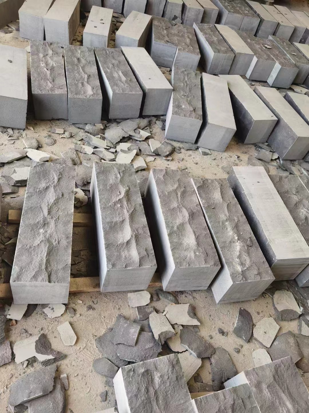 basalt black