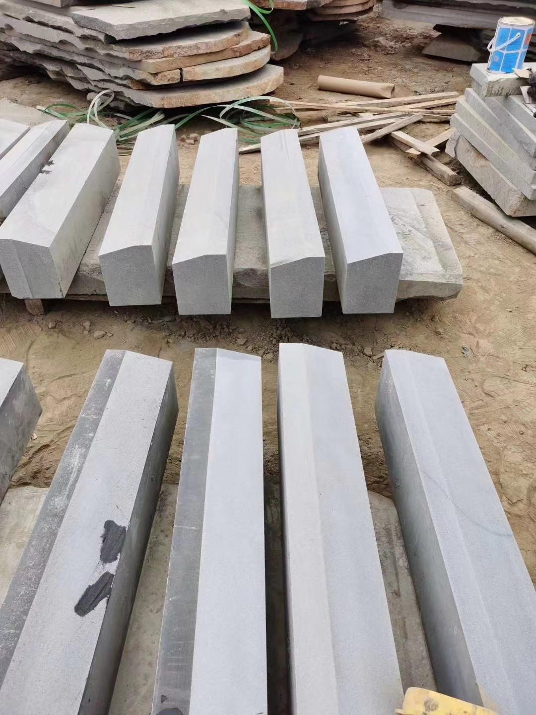 basalt black