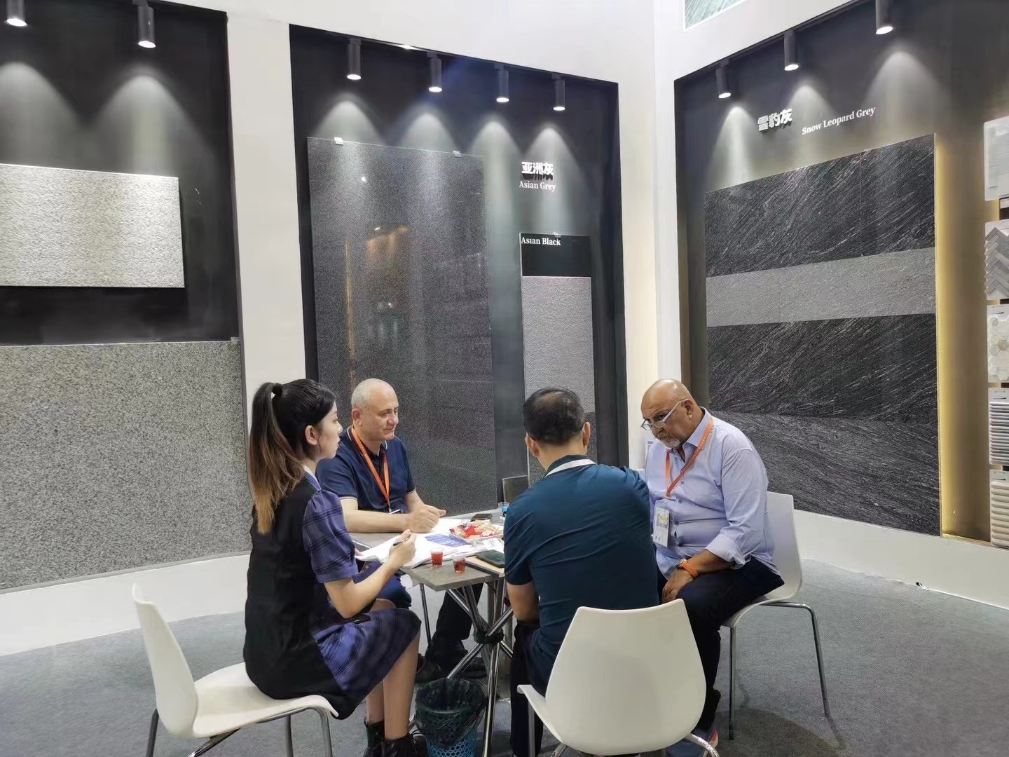 Hubei Viscount White Granite Slab