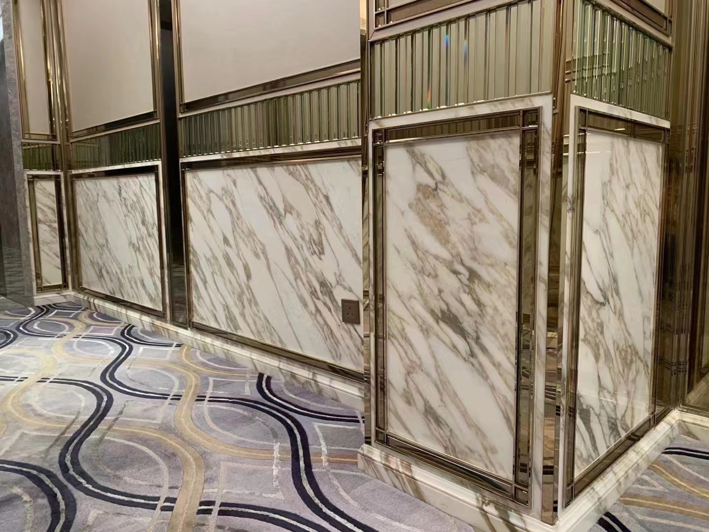 calacatta gold marble slab