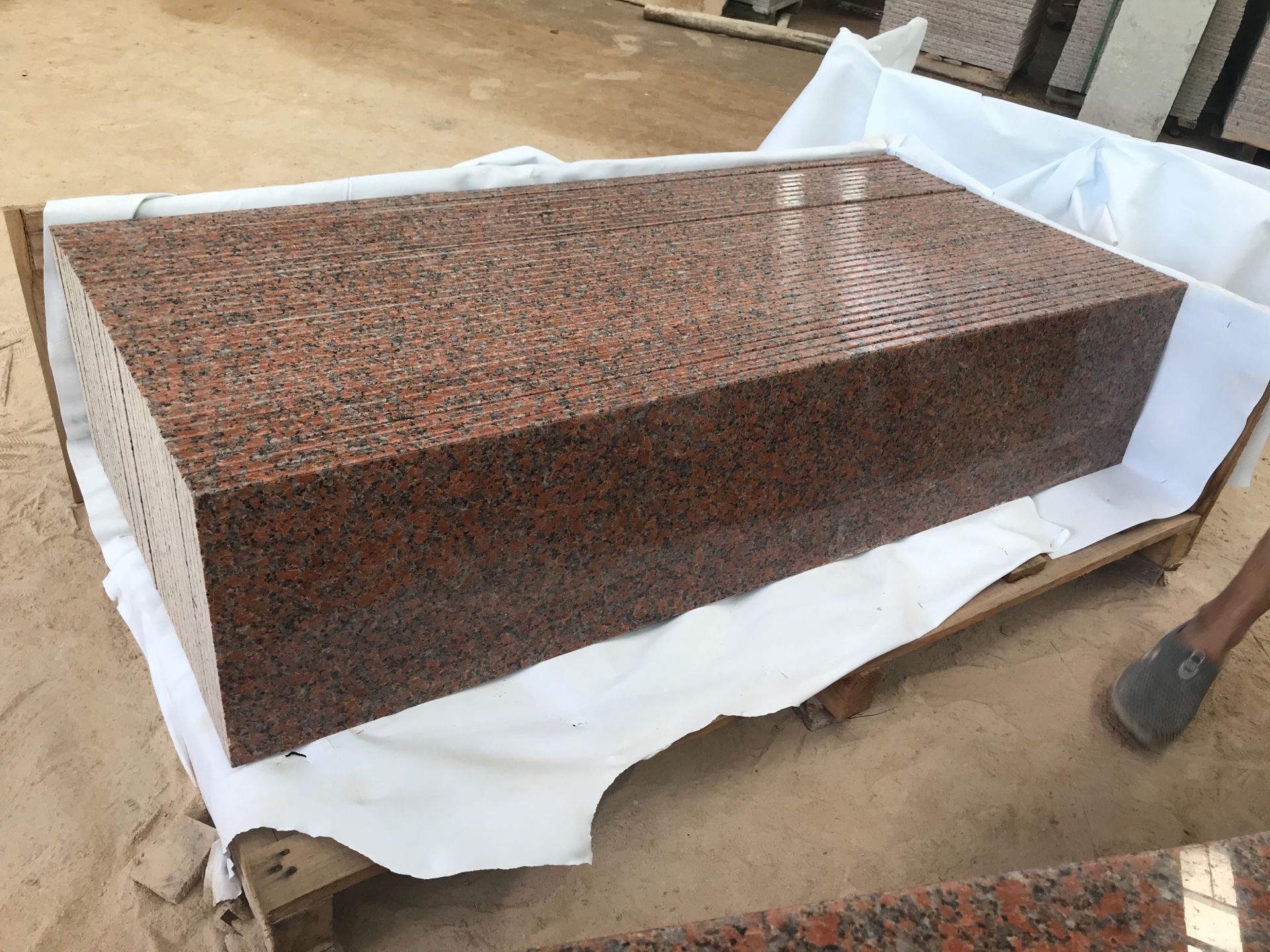 G562 Red Granite