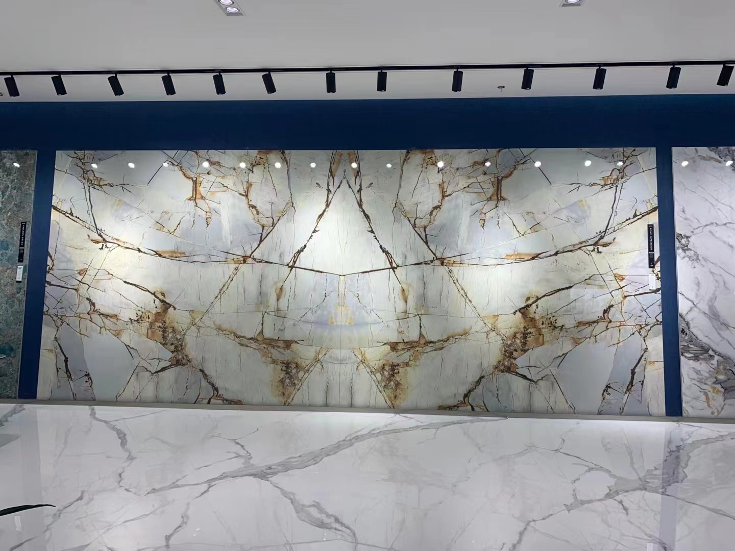 Panda White Shiny Polished Sintered Stone Slab