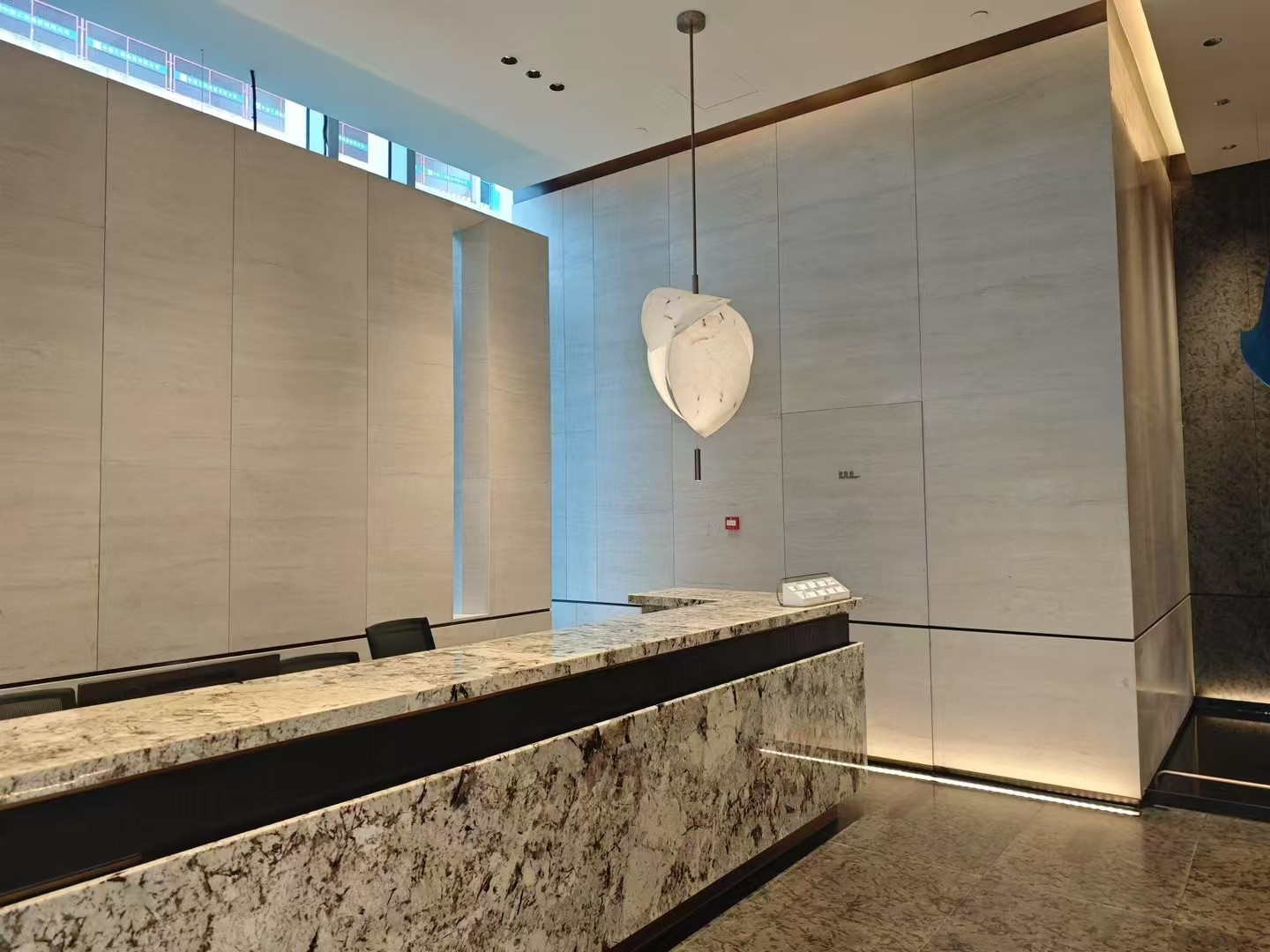 travertine tile