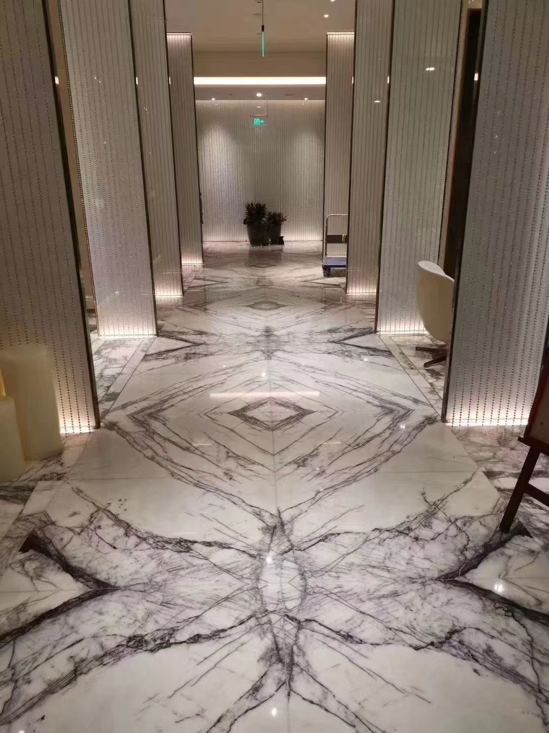 ILAC White Marble Slabs