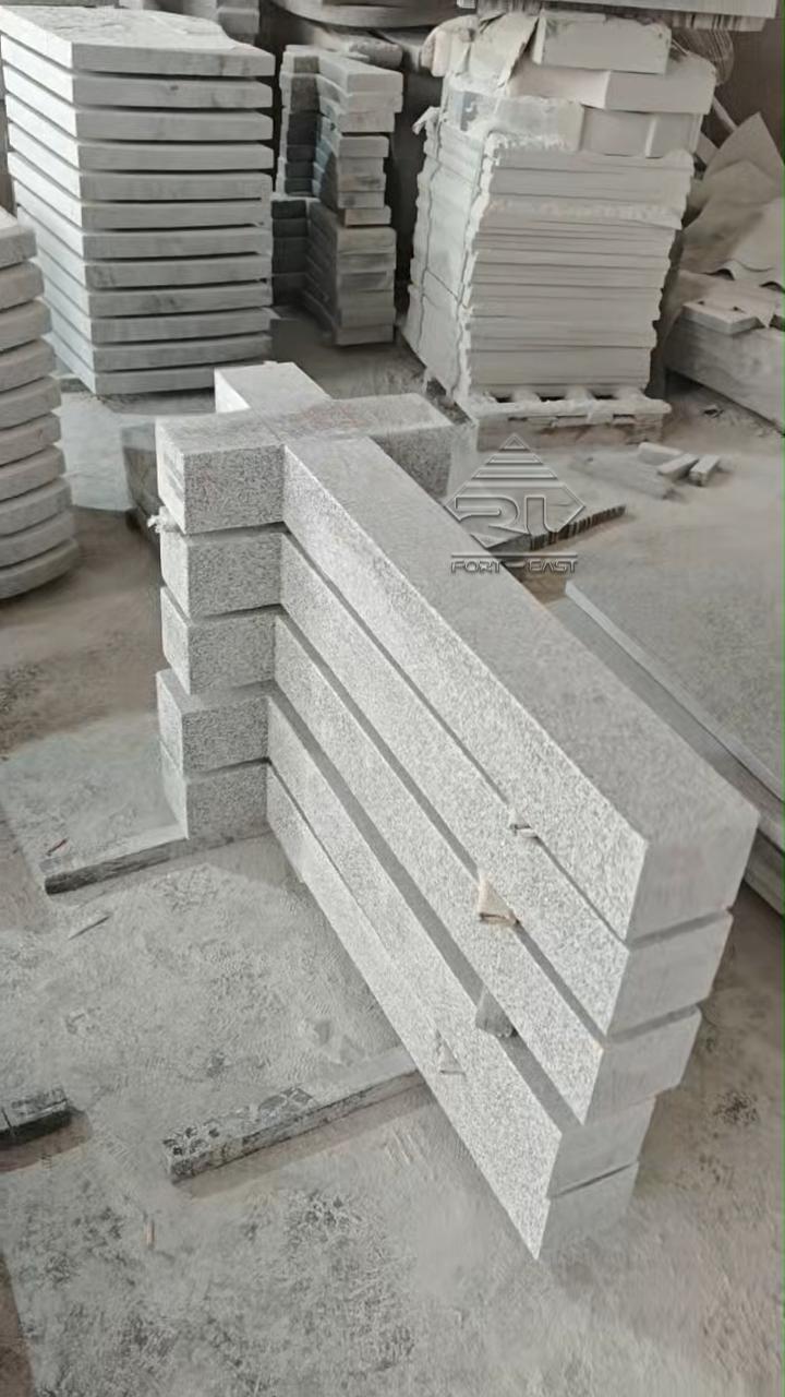 От полуфабриката до совершенного изделия: полировка в действии на заводском конвейере.