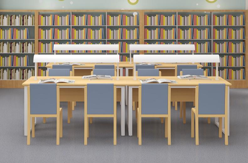 Introduktion till skrivbordsstolar och bokhyllor i läsesalen