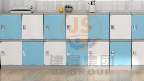 American school bag locker project