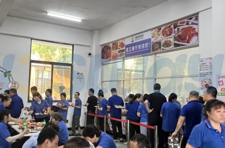 ISTUDY School Furniture firar Drakbåtsfestivalen med en speciell behandling för anställda ISTUDY School Furniture firar Drakbåtsfestivalen med en speciell behandling för anställda