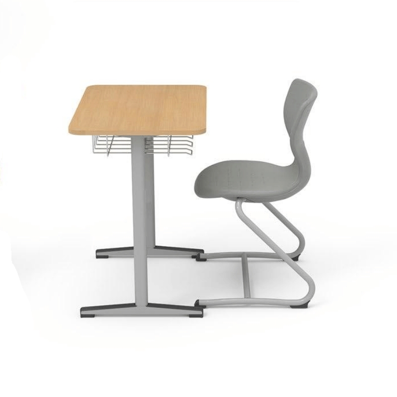 Single desk and chair