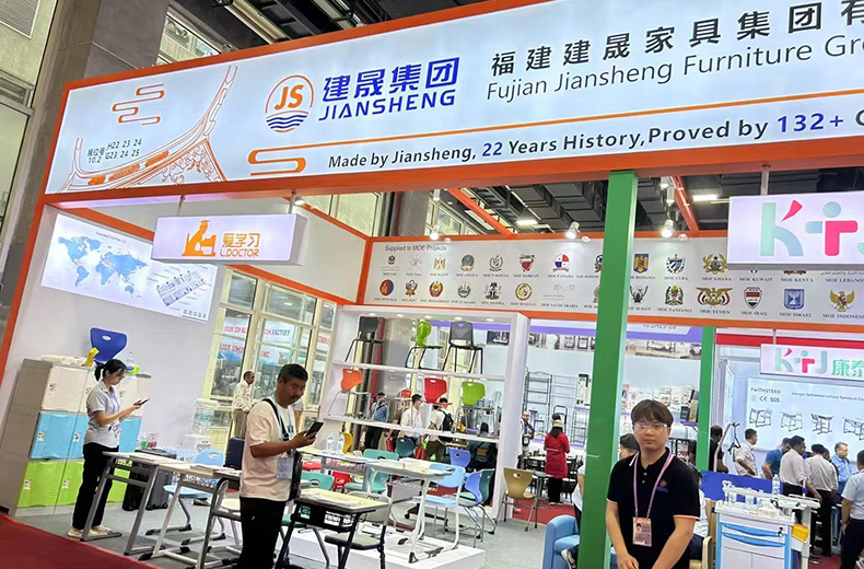 ISTUDY debüteeris 137. Kantoni messil ja selle üliõpilasmööbli väljapanekud äratasid ülemaailmset tähelepanu