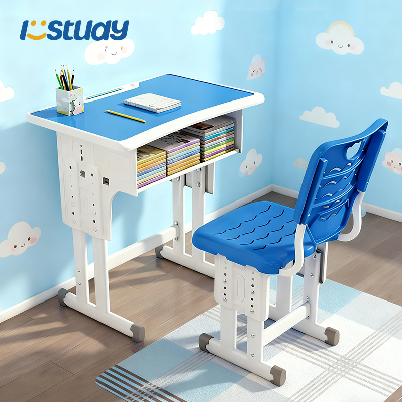 Tuoli ja työpöytä opiskelijoille