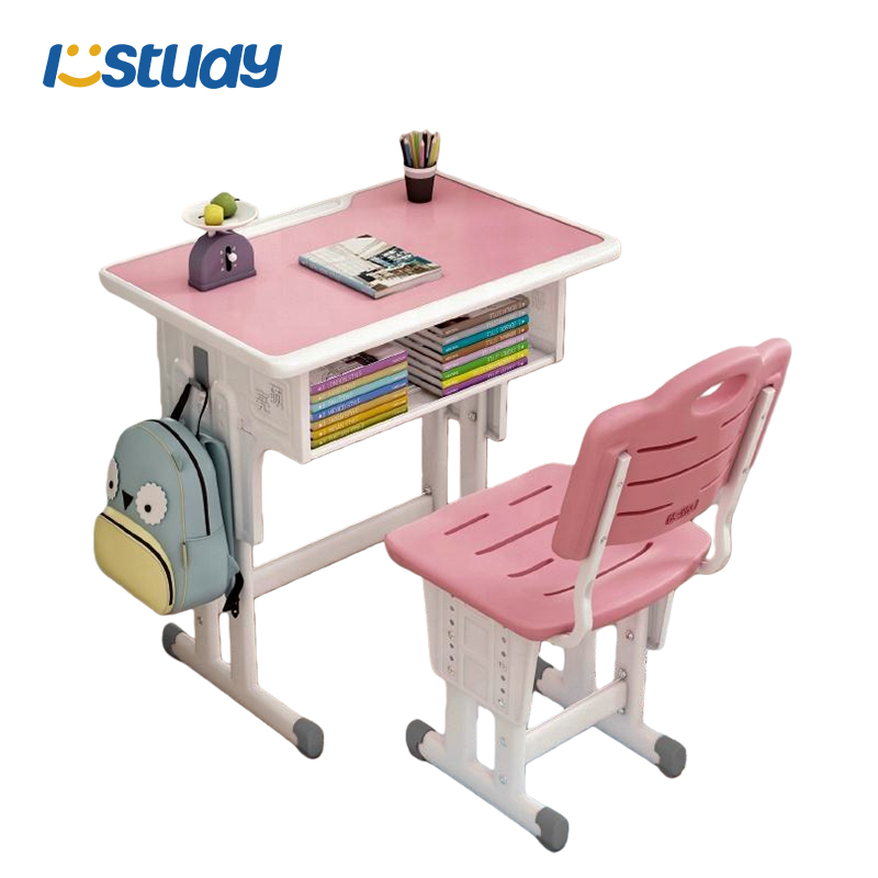 Sada studentských stolů a židlí pro základní školu
