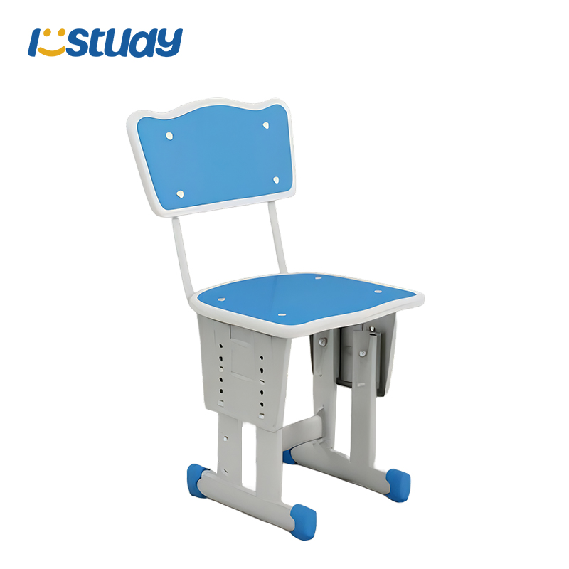 Pinottavat oppilaiden muovituolit luokkahuoneisiin